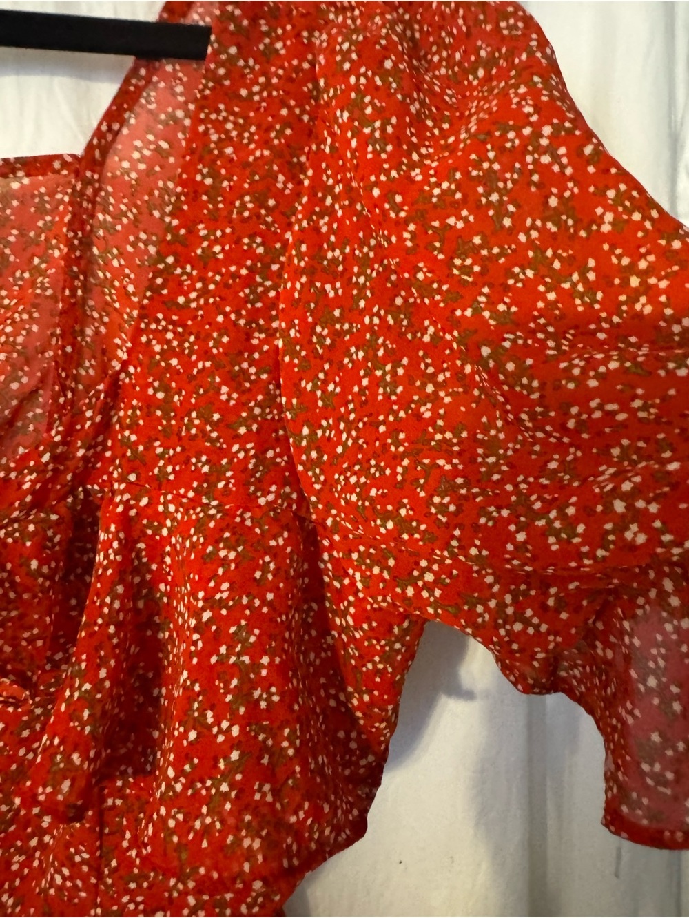 Nasty Gal Red Floral Ruffle Peasant Button Top. Size 10, Just adorable 🥰 - Picture 9 of 15